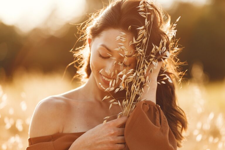 Sommerlicht auf der Haut — natürliche Schönheit und Präsenz | Beauty Secret Berlin